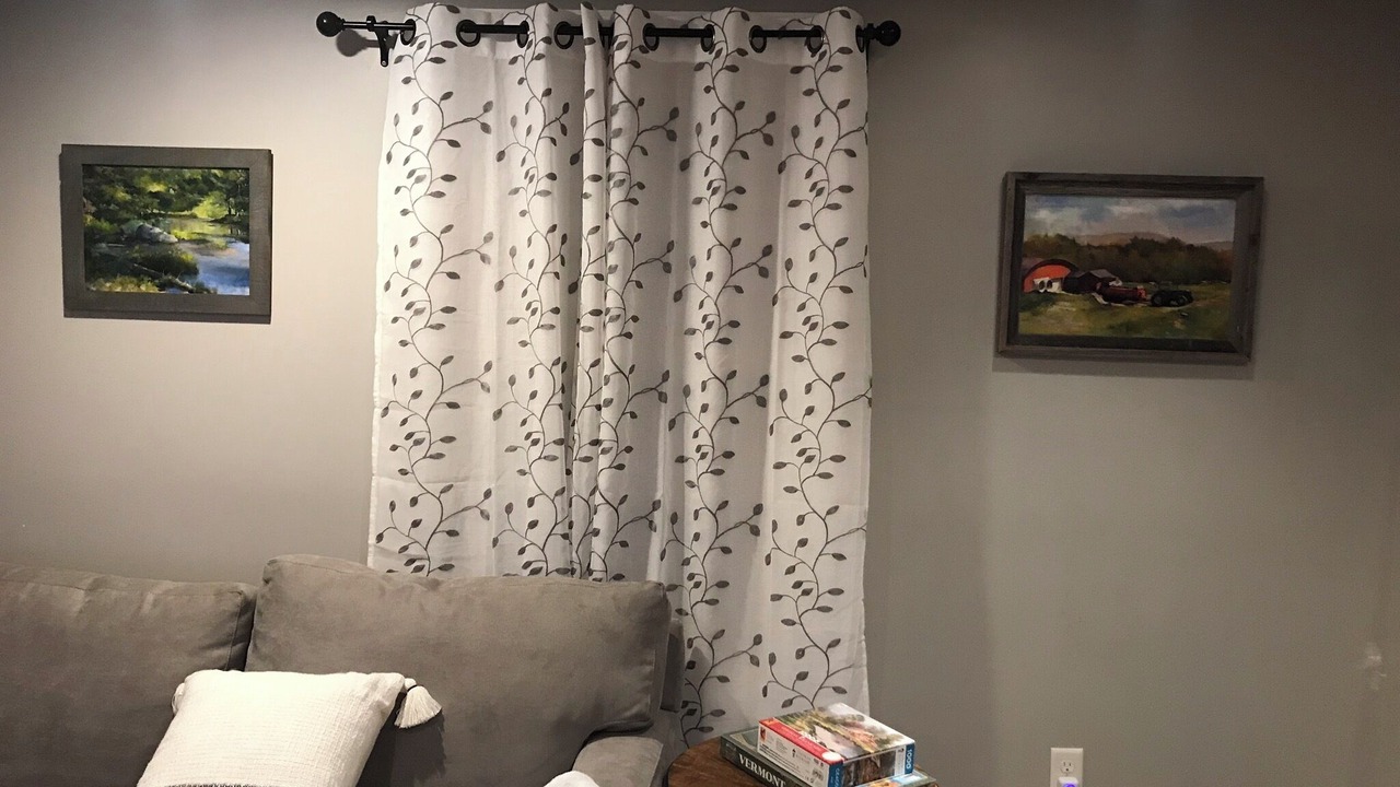 Photo of Livingroom in Guilford