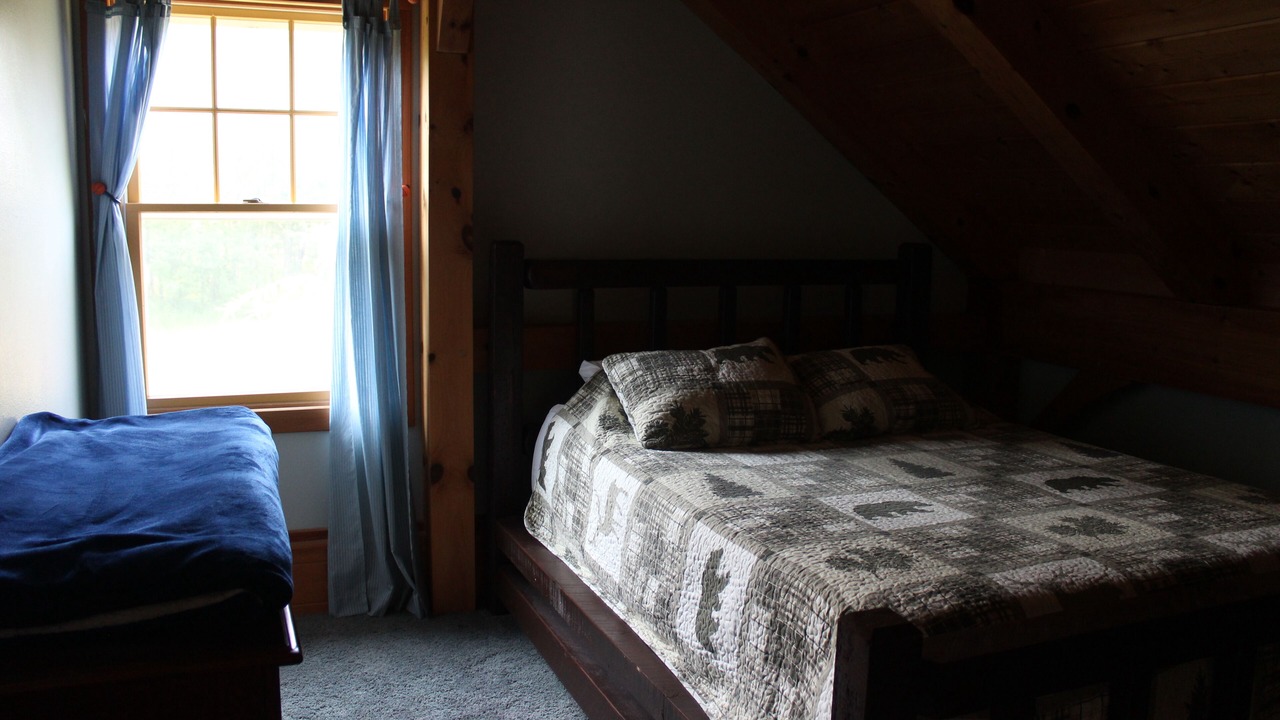 Photo of Bedroom in South Range