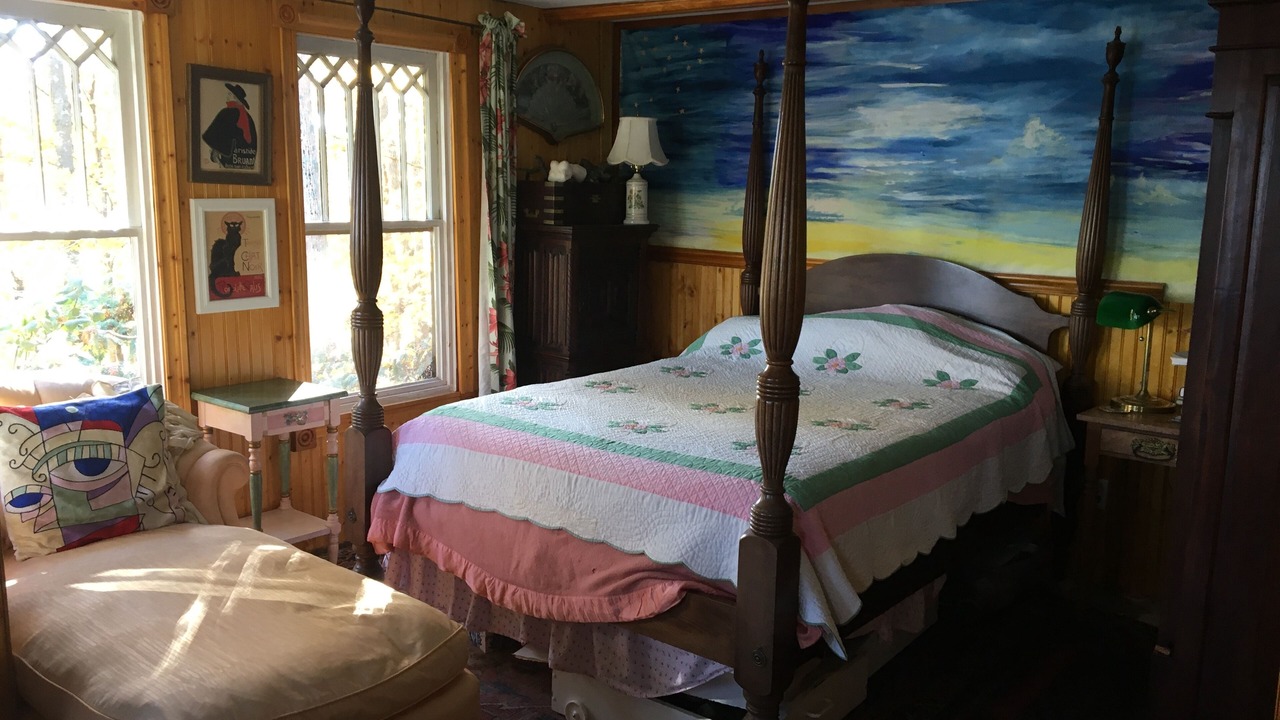 Photo of Bedroom in Moriah Center