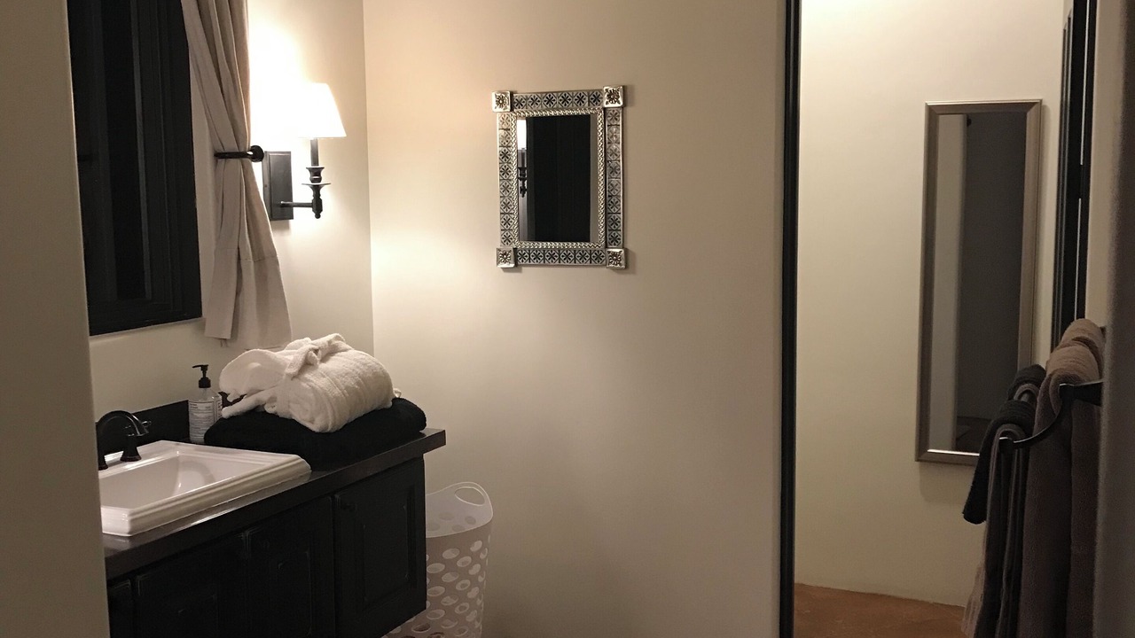 Photo of Bathroom in Ranchos De Taos