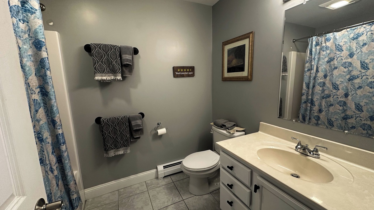 Photo of Bathroom in Malletts Bay
