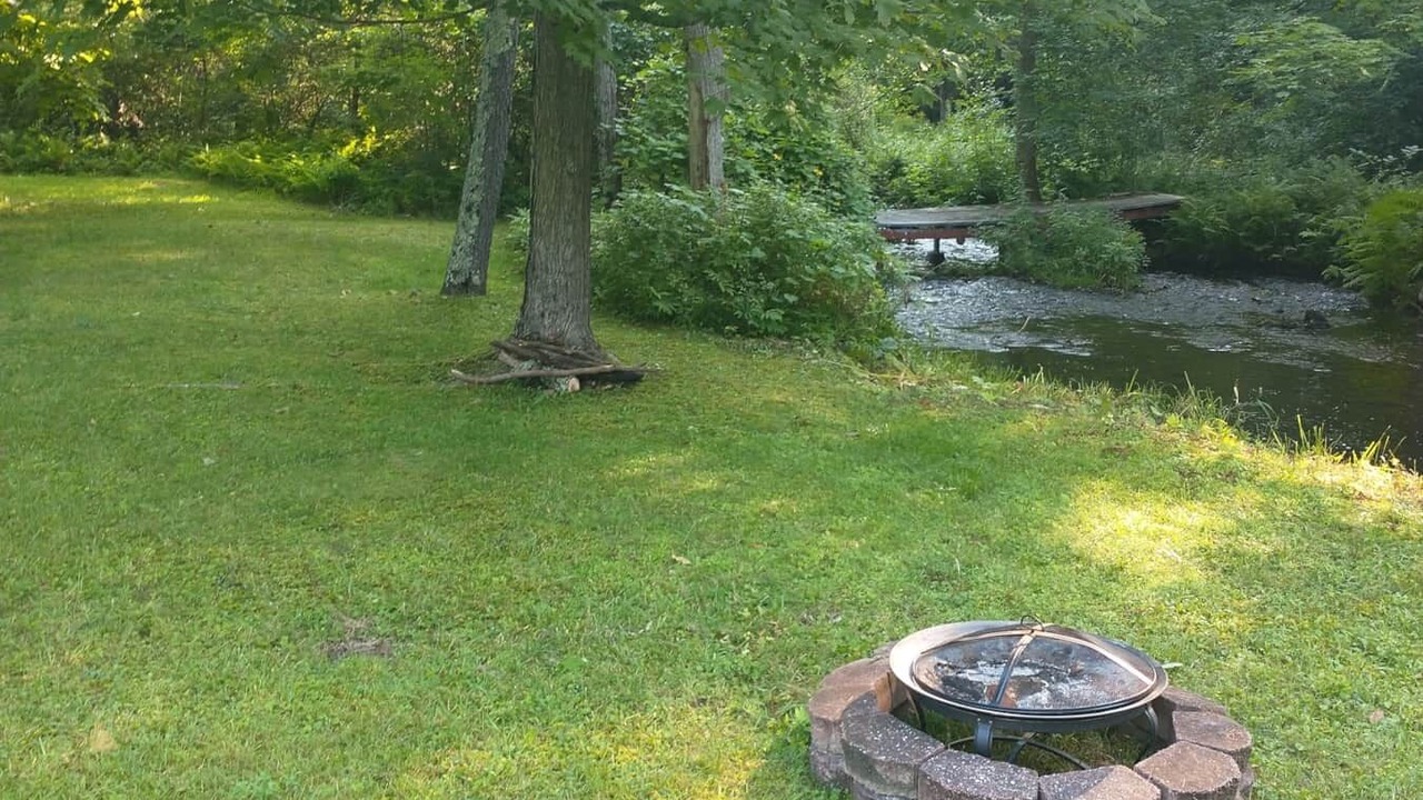 Photo of Others in Bennington