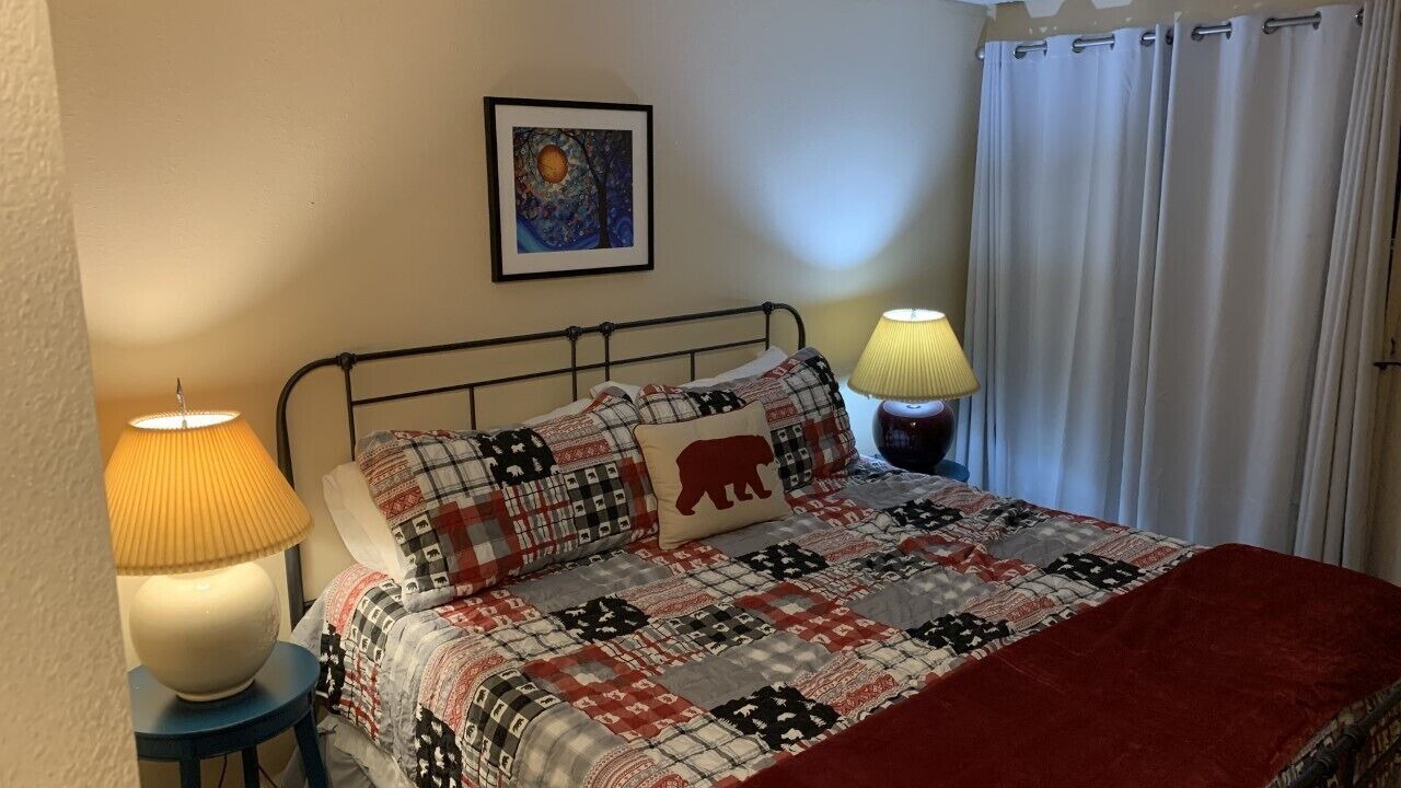 Photo of Bedroom in Red River