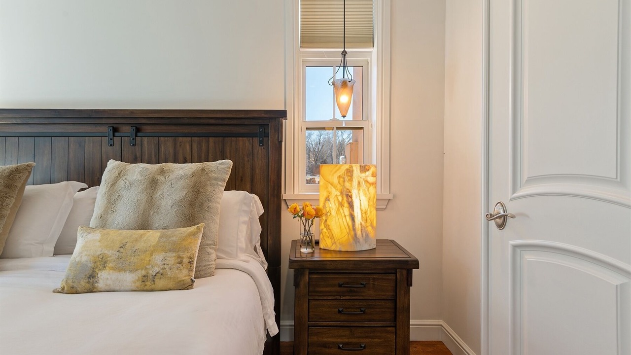 Photo of Bedroom in South Capitol