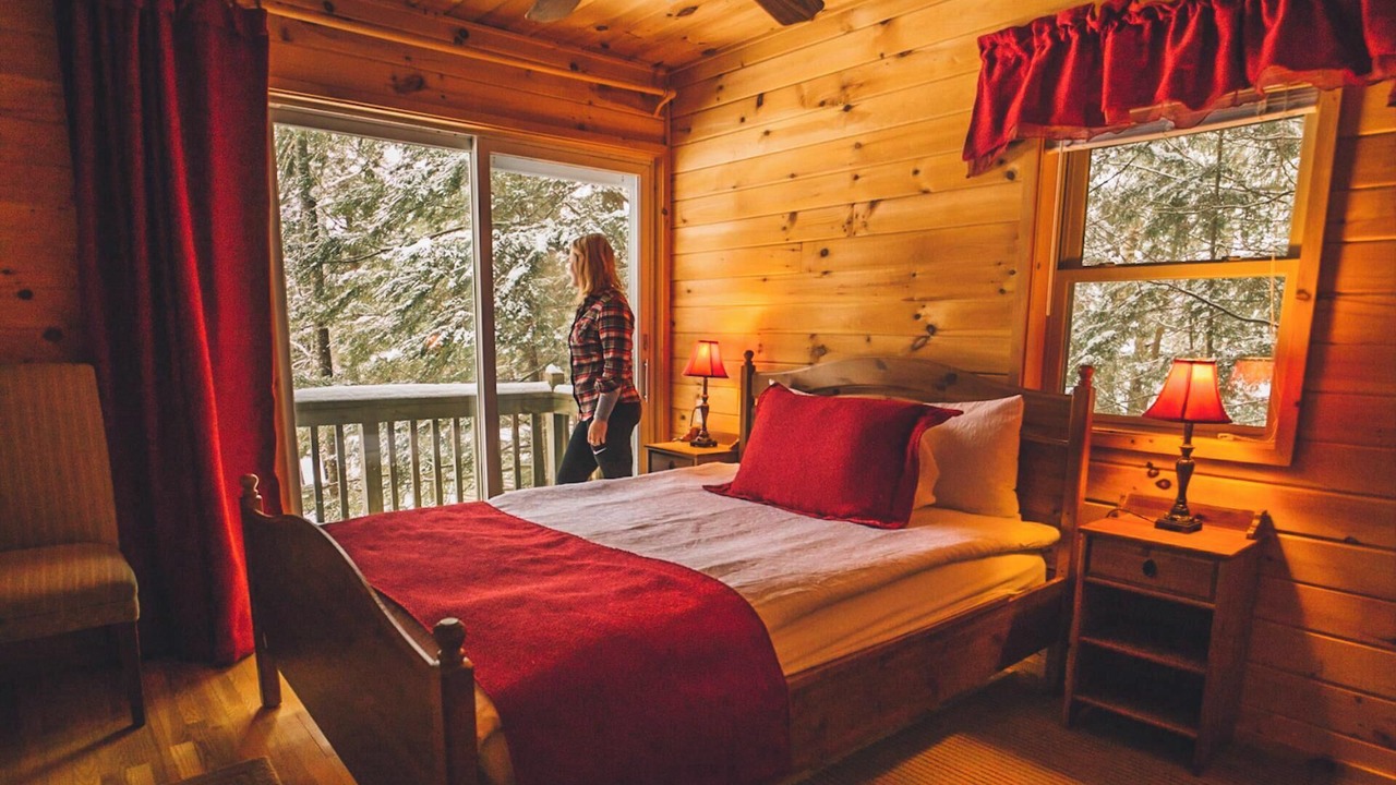 Photo of Bedroom in Long Lake