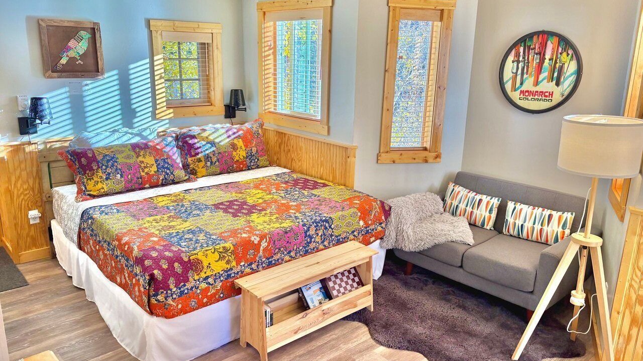 Photo of Bedroom in Garfield