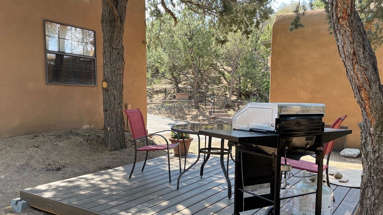 Photo of Others in Northeast Santa Fe