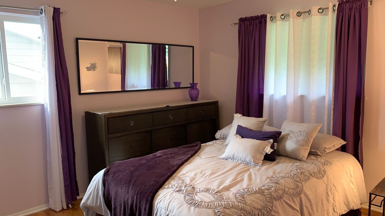 Photo of Bedroom in Flint