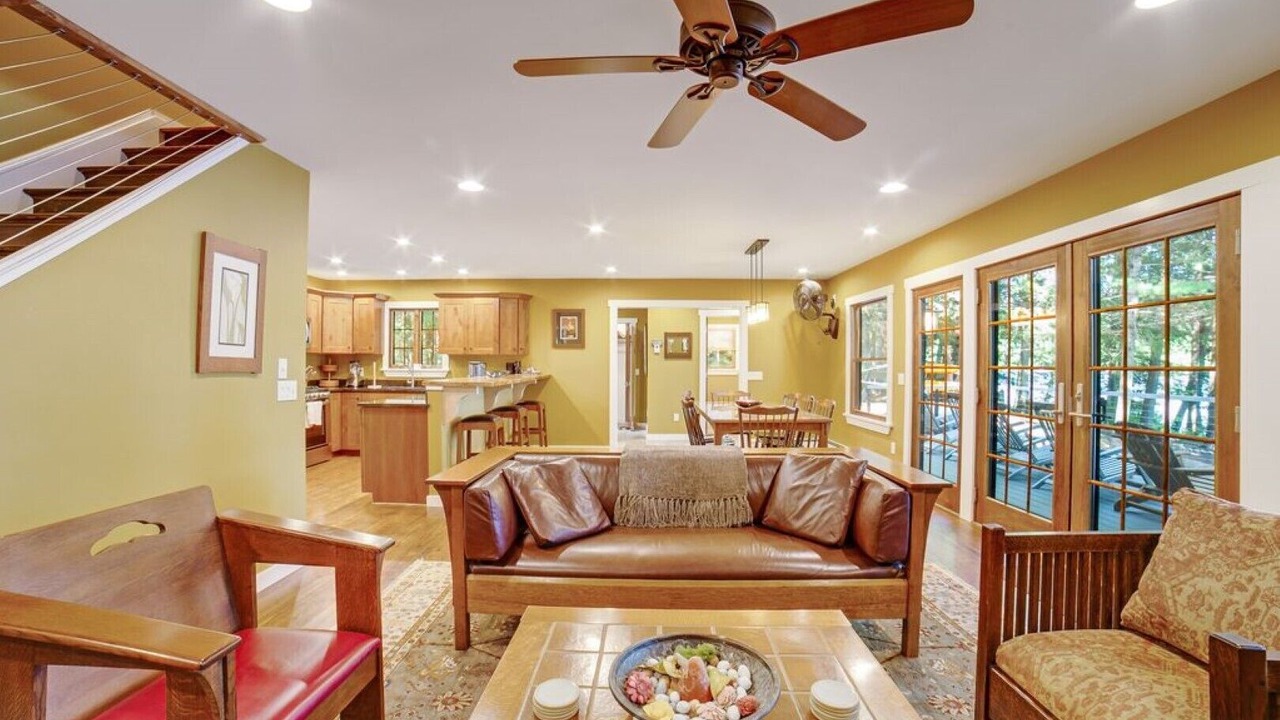 Photo of Livingroom in Chestertown