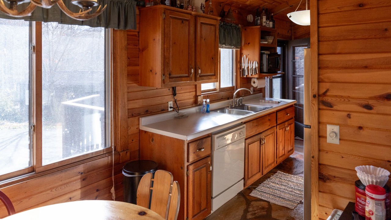 Photo of Kitchen in Stone Lake