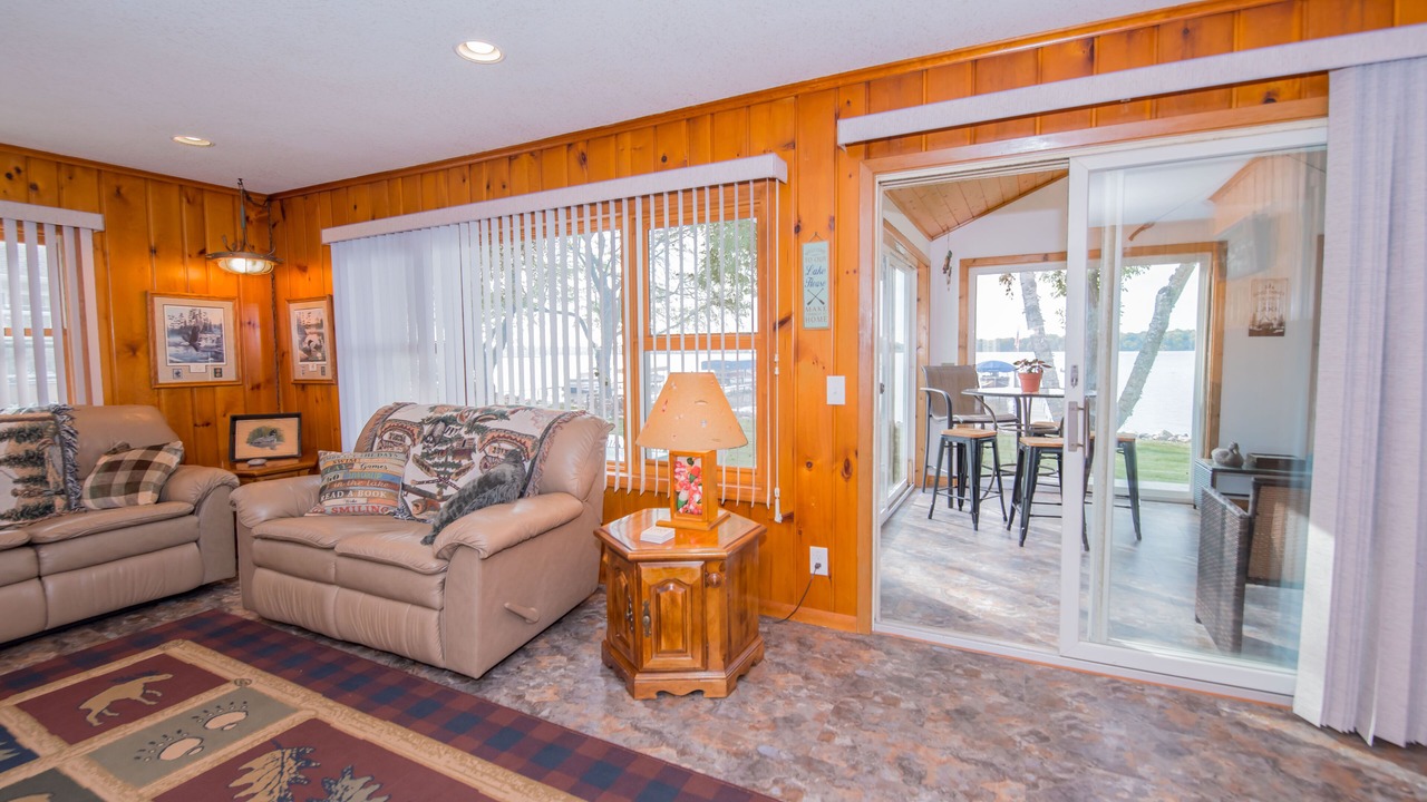 Photo of Livingroom in Forest Lake