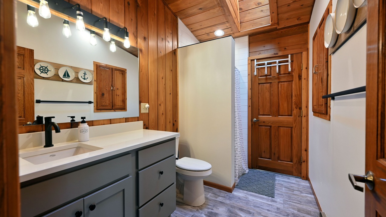 Photo of Bathroom in Herbster