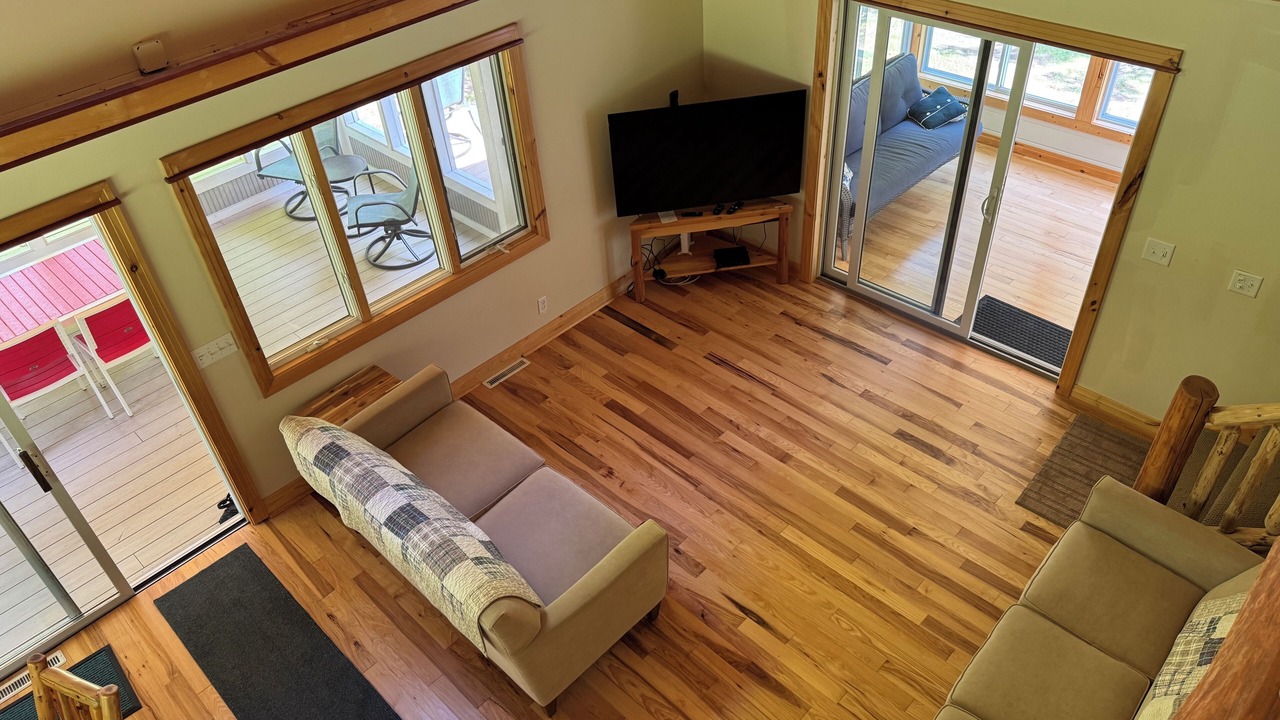 Photo of Livingroom in Thompsonville