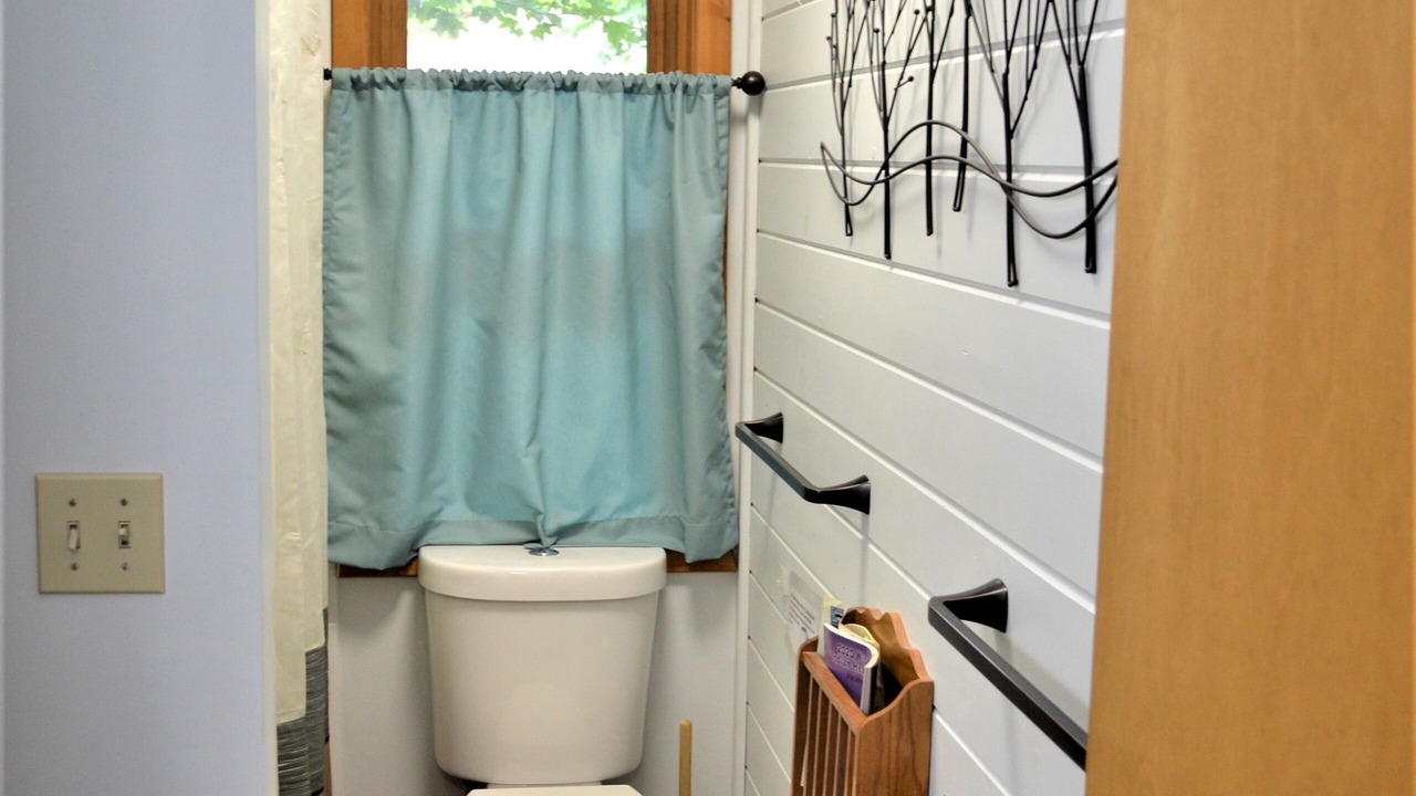 Photo of Bathroom in Hayward