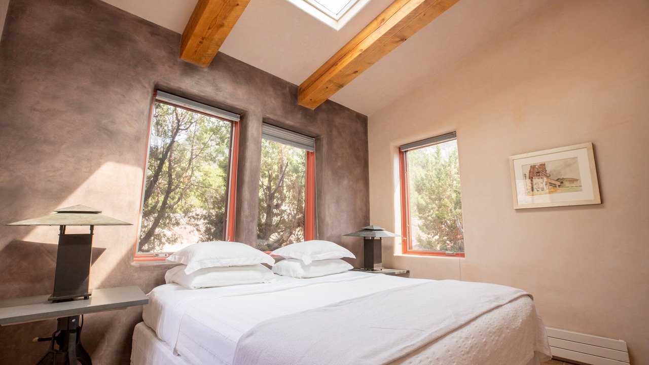 Photo of Bedroom in Canones