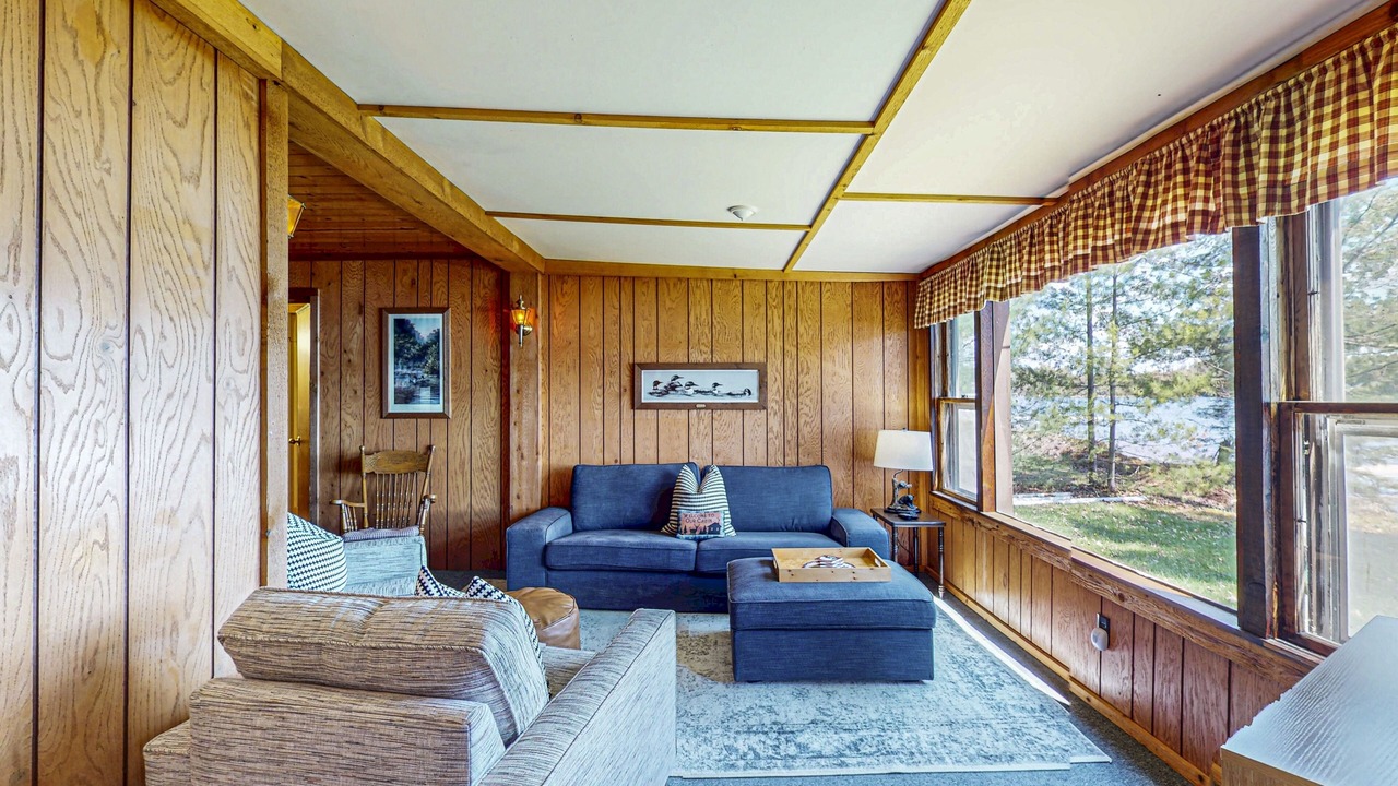 Photo of Livingroom in Eagle River