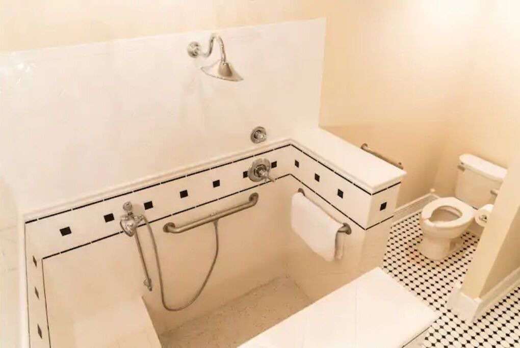 Photo of Bathroom in Monroe