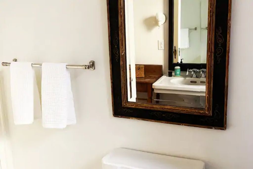 Photo of Bathroom in Lowry Hill