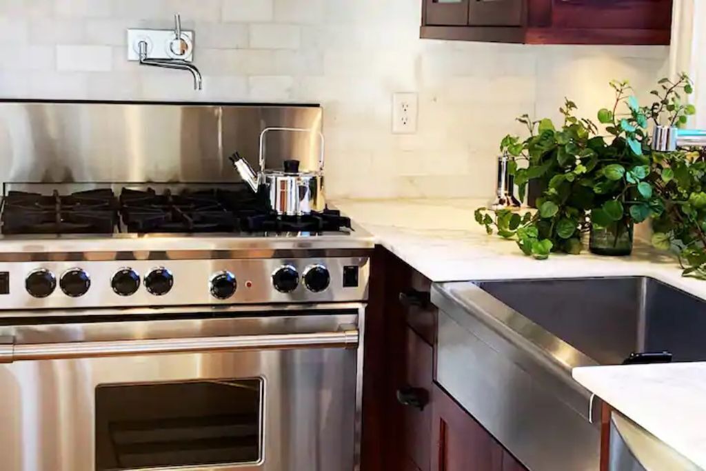 Photo of Kitchen in Lowry Hill