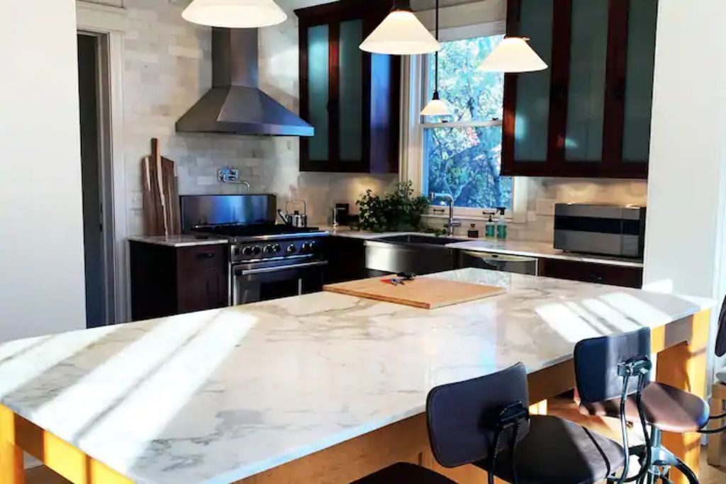 Photo of Kitchen in Lowry Hill