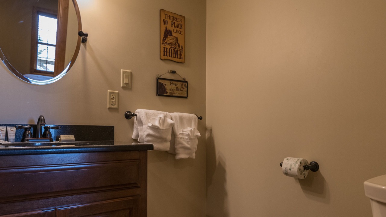 Photo of Bathroom in Snowshoe