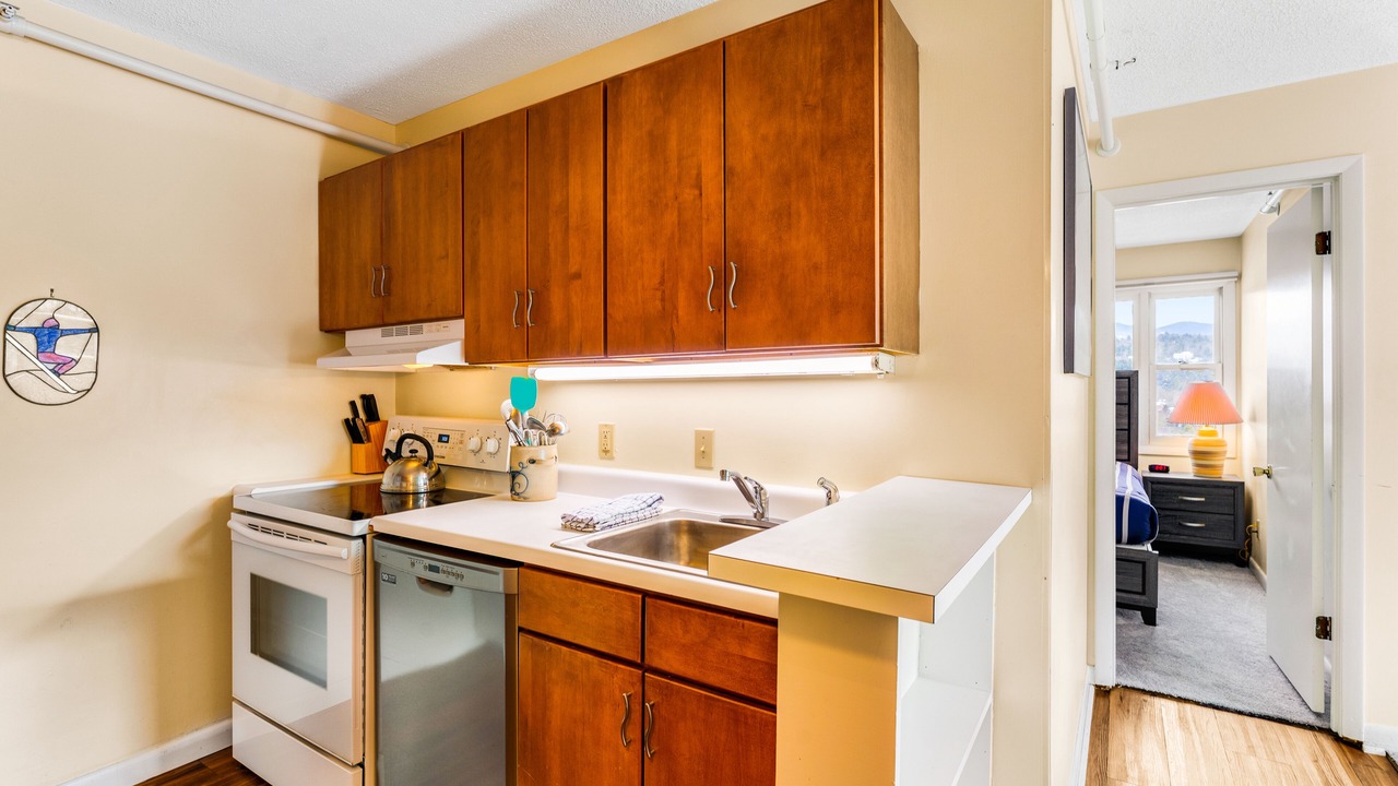 Photo of Kitchen in Stowe Area