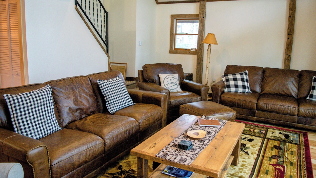 Photo of Livingroom in Gloversville