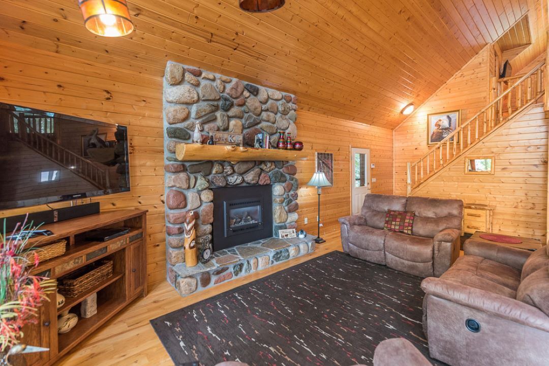 Photo of Livingroom in Crosslake