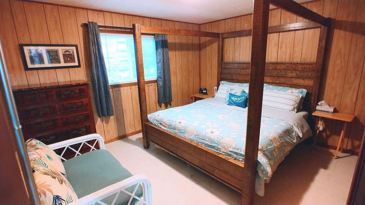 Photo of Bedroom in Cornell