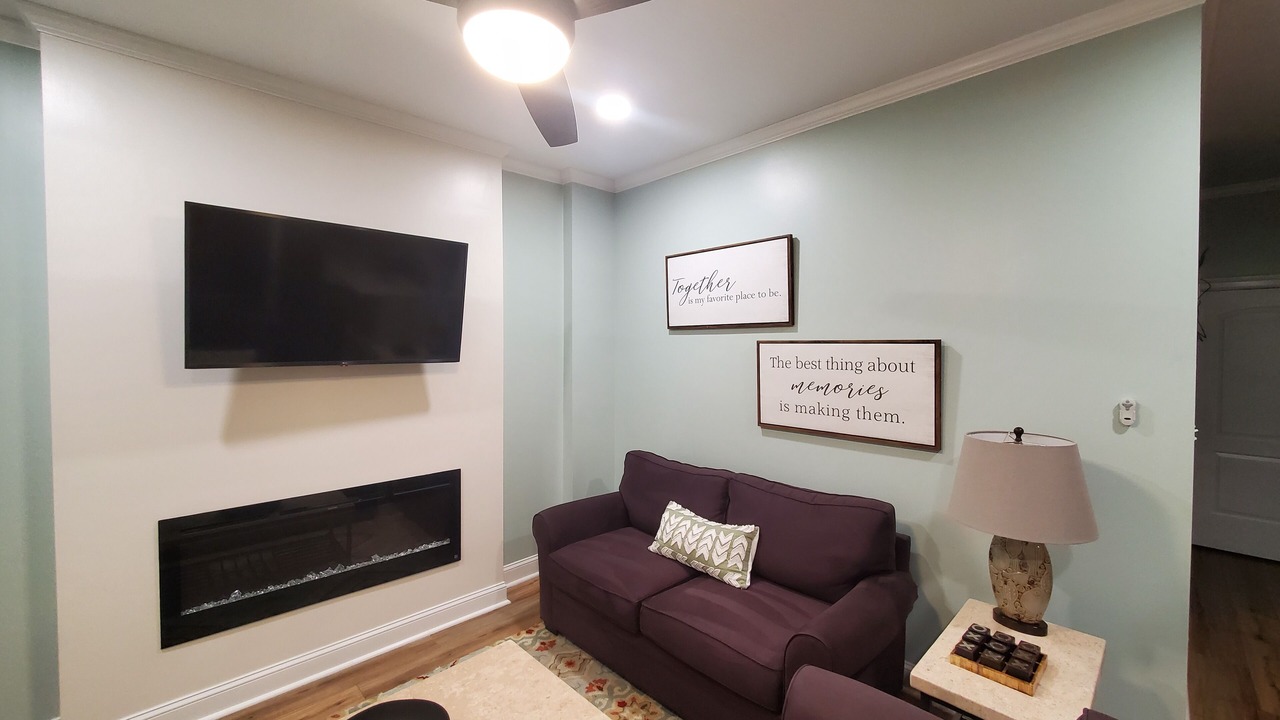 Photo of Livingroom in Cohoes