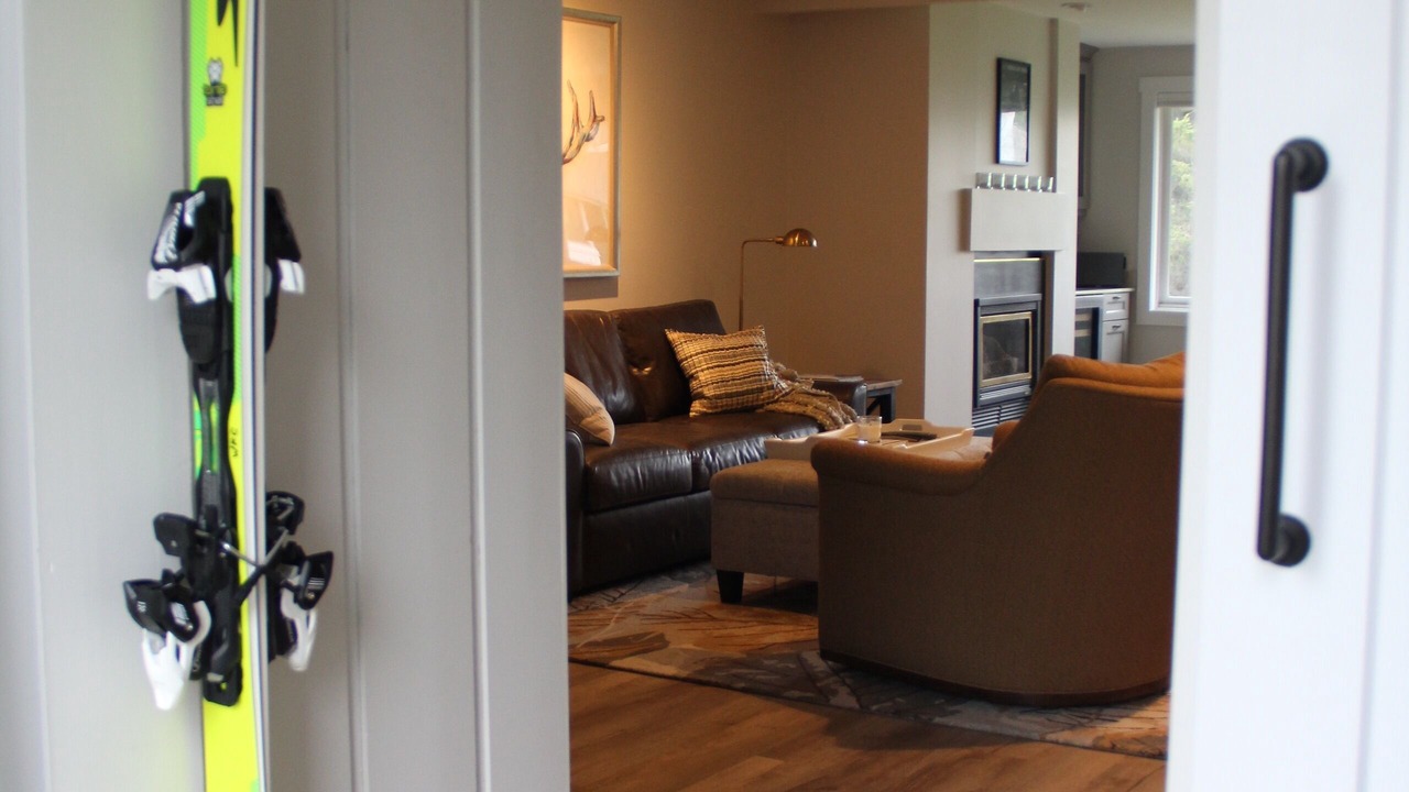 Photo of Livingroom in Stowe Area