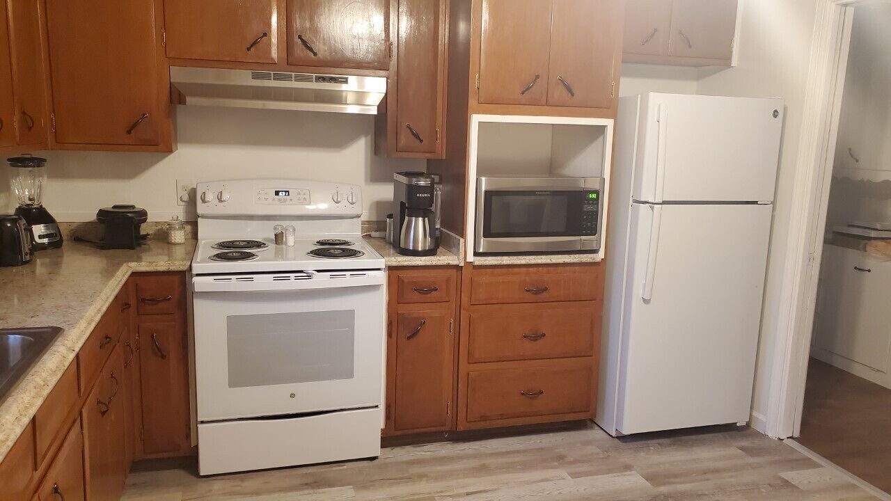 Photo of Kitchen in Trumbull Village
