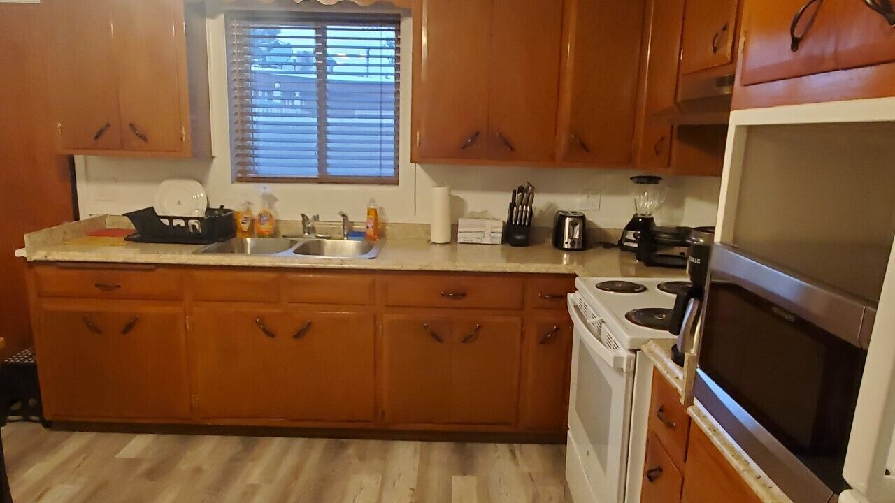 Photo of Kitchen in Trumbull Village