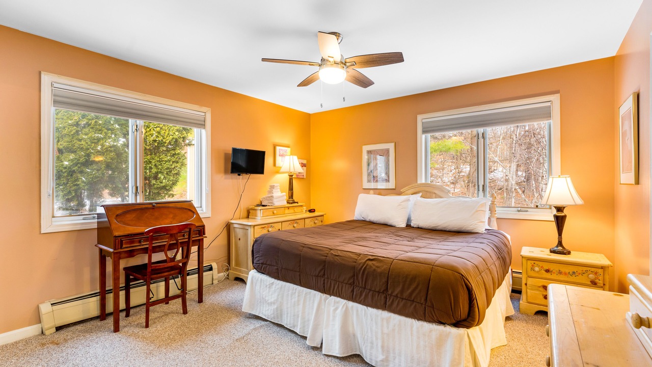 Photo of Bedroom in Stowe Area