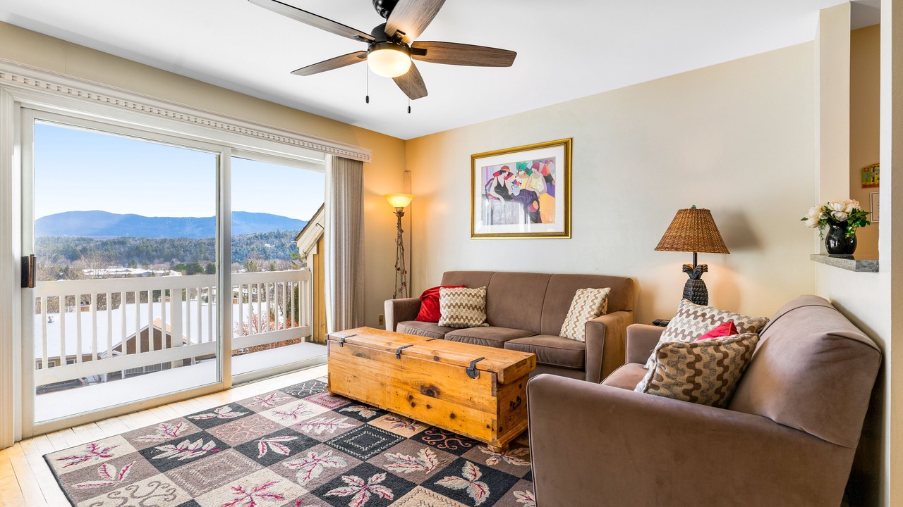Photo of Livingroom in Stowe Area