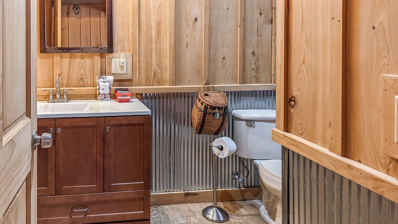 Photo of Bathroom in Mountain View