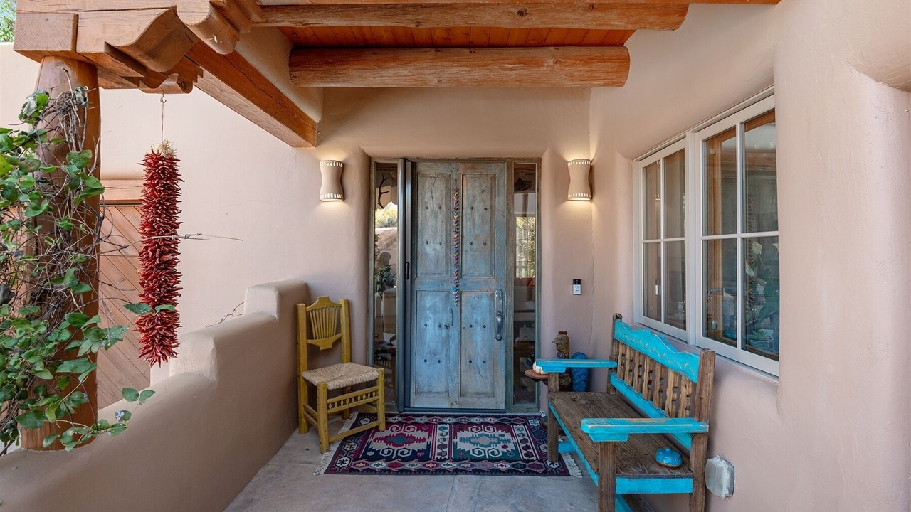 Photo of Patio Balcony in Historic Eastside