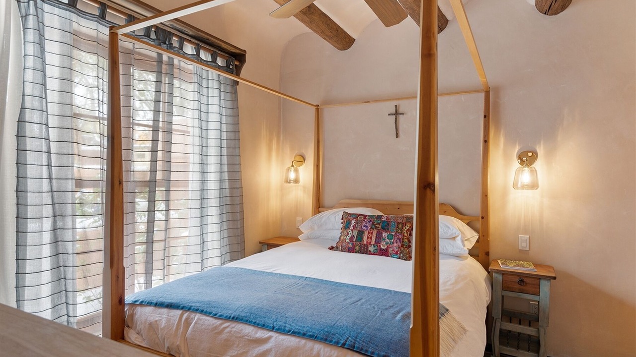 Photo of Bedroom in Historic Eastside
