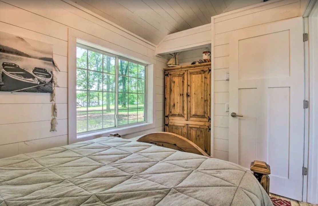 Photo of Bedroom in Brainerd