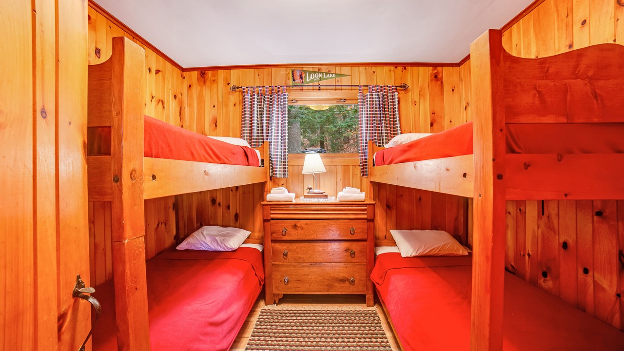 Photo of Bedroom in Chester Shores