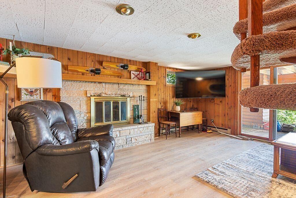 Photo of Livingroom in Pine River