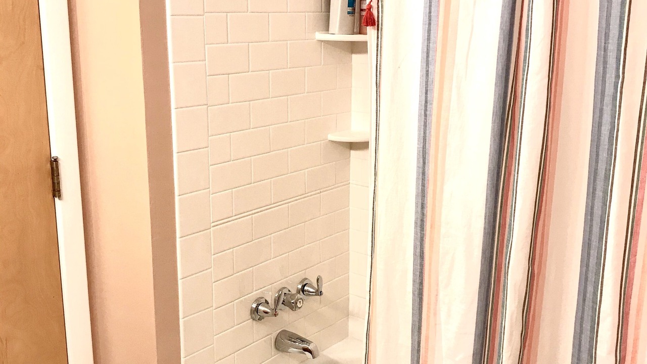 Photo of Bathroom in Park Point