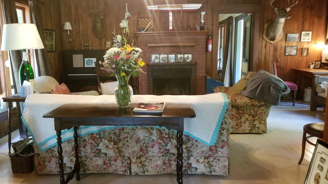 Photo of Livingroom in Merrill