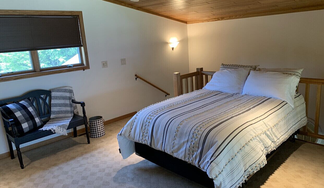 Photo of Bedroom in Tomahawk