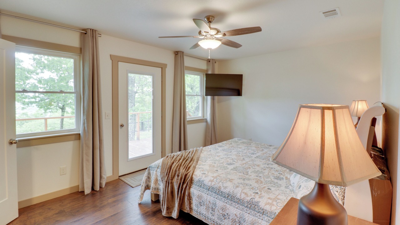 Photo of Bedroom in Mountain View