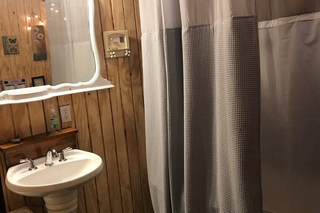 Photo of Bathroom in Hardy