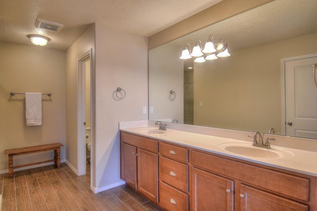 Photo of Bathroom in Mesa Del Sol Innovation Park