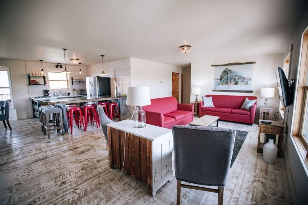 Photo of Livingroom in Sand Creek