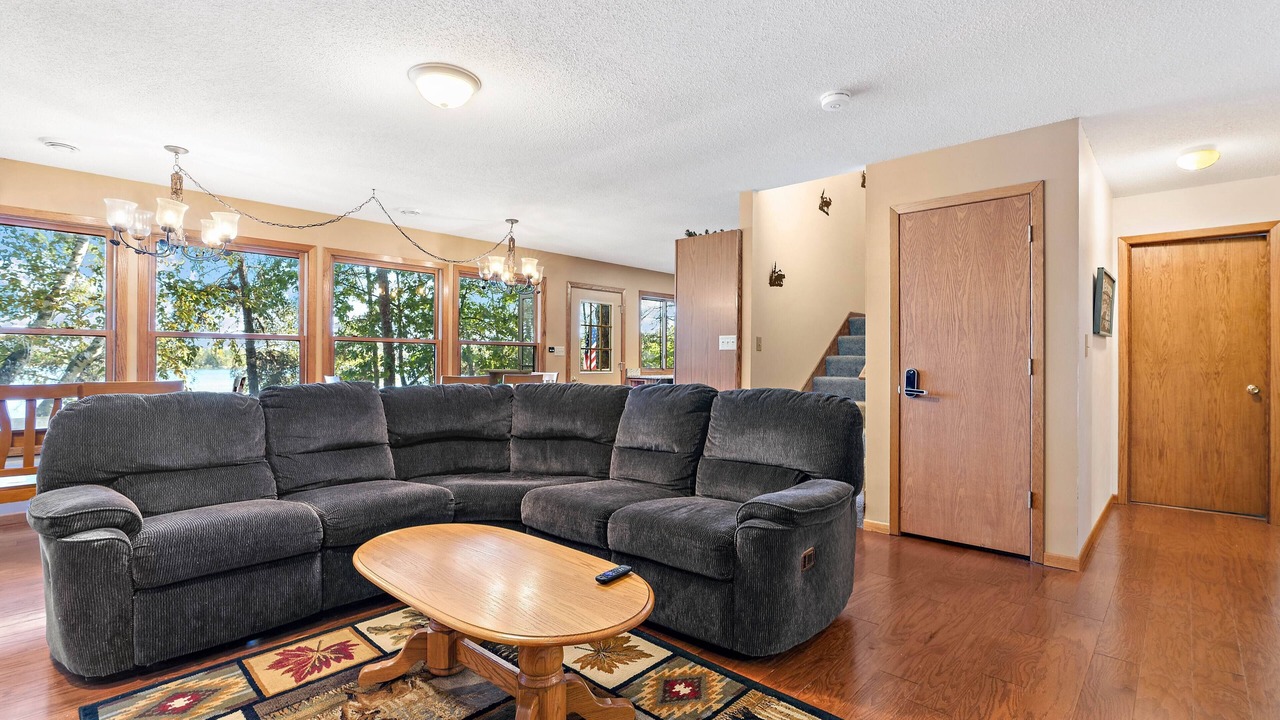 Photo of Livingroom in Pine River
