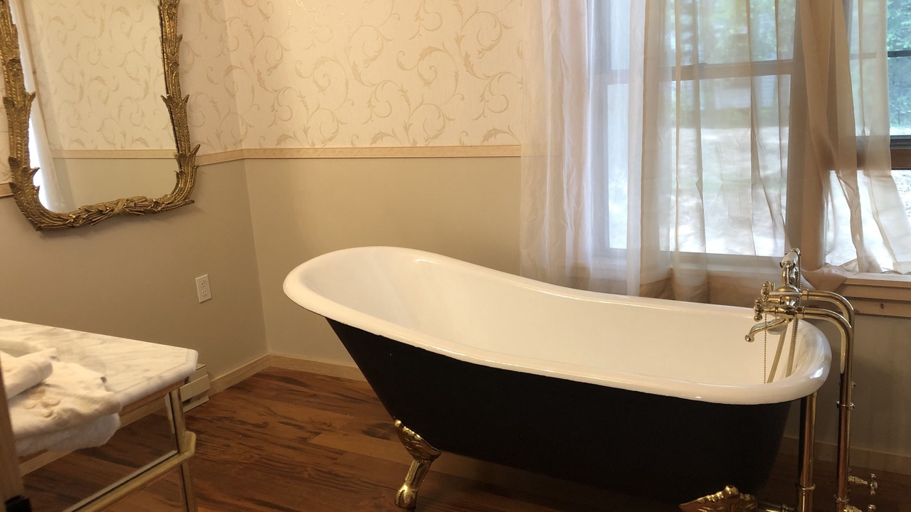 Photo of Bathroom in Gloversville